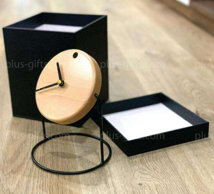 Настольные часы